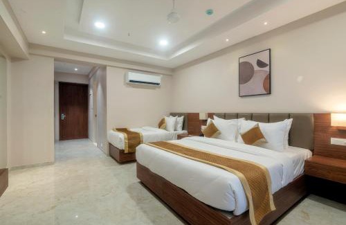 Gote Hotel | Elegant VITS-Satyajit in Karad: Pool, Spa & Family Fun