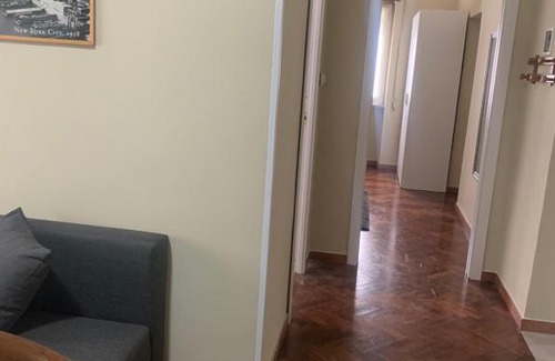 Celano Apartment | Family-Friendly Vittoria: Rated 8/10 for Memorable Stays