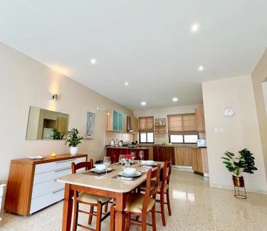 Birgu Apartment | Vittoriosa Seafront Apartment with Child-Friendly Amenities