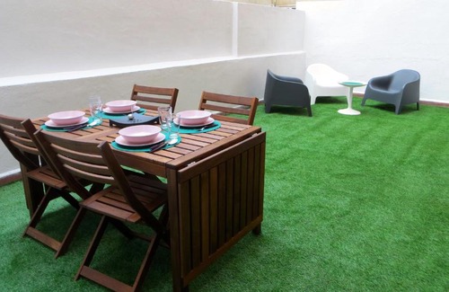 Delicias Apartment | Pet-Friendly Retreat at Viv. Turística Museo del Comercio