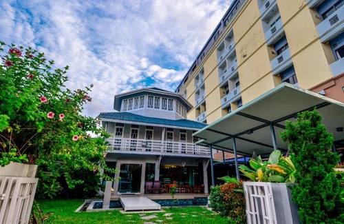 Songkhla Hotel | Discover Viva Hotel Songkhla: A 4-Star Stay with Breakfast
