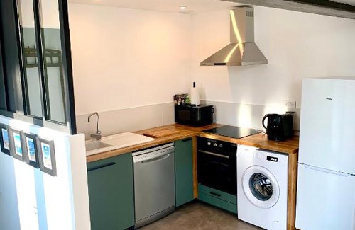 Entraigues-sur-la-Sorgue House | Explore Viva la Vida: Family-Friendly Getaway with 9.2 Rating