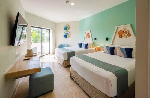 Playacar Zona Hotelera Resort | Viva Maya by Wyndham: All-Inclusive Bliss Awaits You
