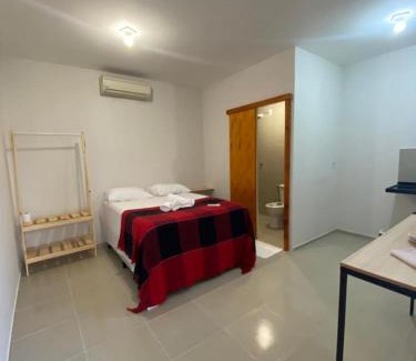 De Lourdes Apartment | Viva Praia Flats: Ideal Family Getaway with Ocean Views