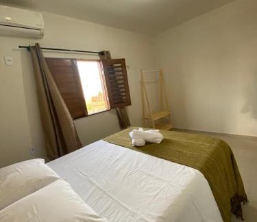 De Lourdes Apartment | Viva Praia Flats: Ideal Family Getaway with Ocean Views