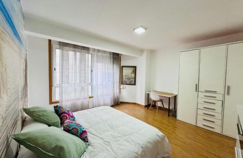 Maria Auxiliadora Apartment | Unforgettable Escapes in Vigo: Family-Friendly Getaway