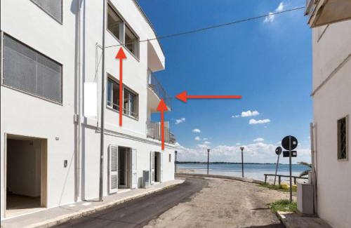 Porto Cesareo Apartment | Exceptional Viva Vista Mare Bilo with Scenic Views