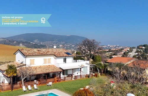 Sirolo Apartment | VIVA3 - Numana: Family-Friendly Villa with Pool Access