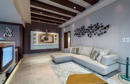 Dubai Marina Apartment | Vibrant 4BR Retreat with Sea & Marina Views - Rated 10/10