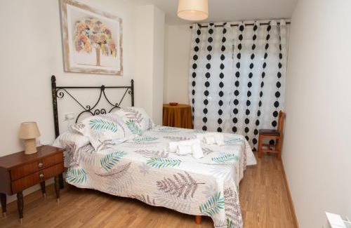 Sarria Apartment | Family-Friendly VIVAVI piso with Exceptional 9.8 Rating