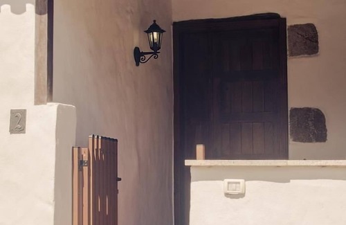 Hoya de Tunte Cottage | Experience Rincón Canario: BBQ, Spa & Pet-Friendly Retreat