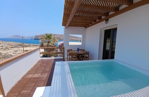 Pachena Bed & Breakfast | Vive Mare Milos
