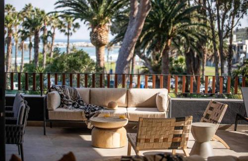 Camps Bay House | Vive One by Bliss Collection