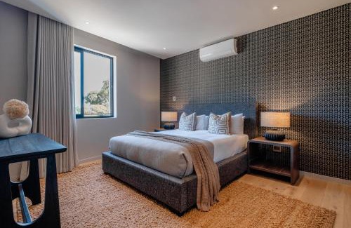 Camps Bay Apartment | Vive Two by Bliss Collection
