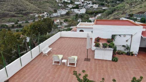 Agaete Apartment | Oceanfront Ático with Terrace and High Guest Rating