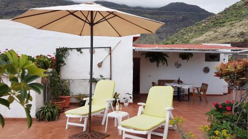 Agaete Apartment | Oceanfront Ático with Terrace and High Guest Rating