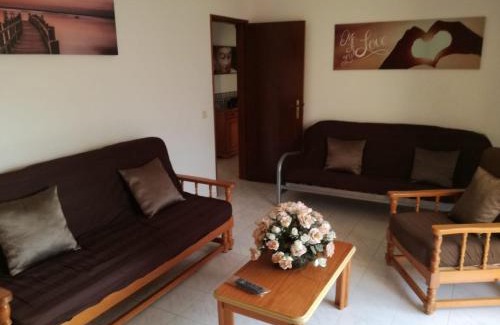 Portimao House | Family-Friendly Stay at Vivenda Bemposta - Rated 8.3/10!