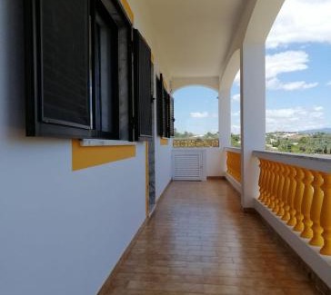 Sargacal House | Discover Vivenda Ribeiro: Oceanfront Bliss Awaits You
