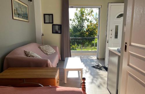 Preveza House | Guest Rated: 9.8 at Vivian Philoxenia - Family Friendly Retreat