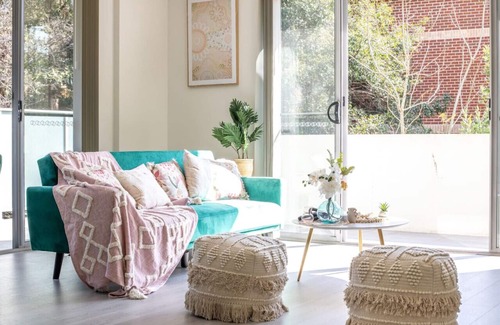 Hornsby Apartment | Vivid Condo in Hornsby 2B 2B