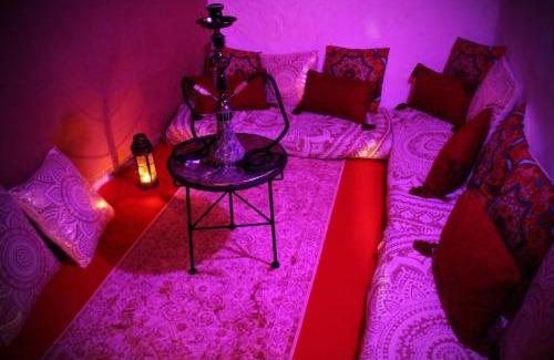 Bullas House | Relax at Casa Rústica con Piscina - Pet Friendly Retreat