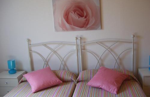 Alcanadre House | Pet-Friendly Retreat at Vivienda de uso turístico Fuente Vilda
