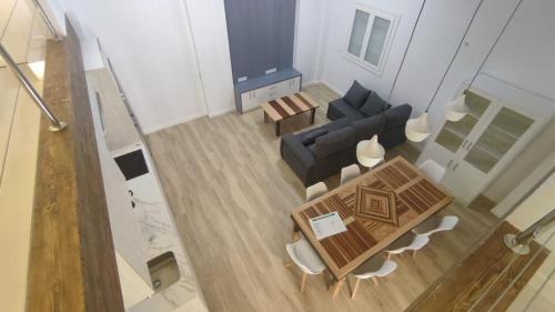Tudela Apartment | Discover Comfort at Vivienda Turística Los Robles