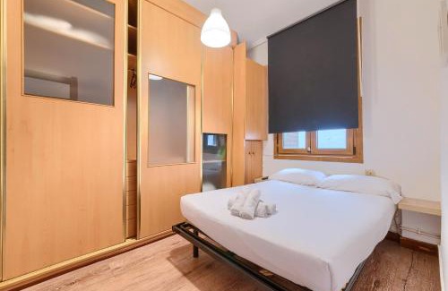 Santutxu Apartment | Relax at Refugio Azkue: Pet & Child-Friendly Retreat