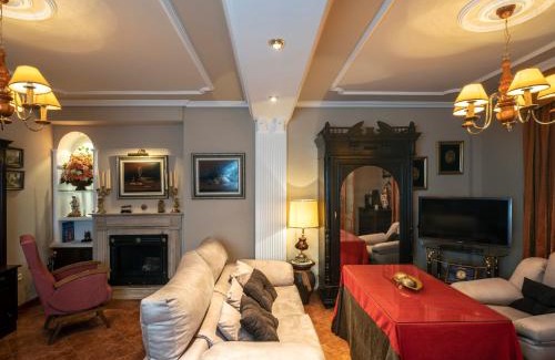 Baeza House | Discover Vivienda Turística Rural Mari Carmen: Pet-Friendly Escape