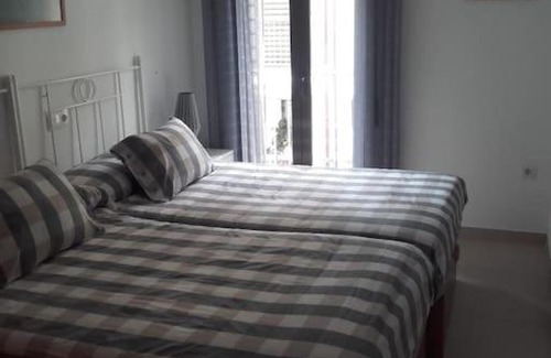 Old Town Baeza Apartment | Pet-Friendly Vivienda Vacacional with Views of Mágina