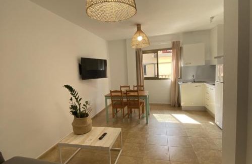 La Restinga Apartment | Cozy Oceanfront Retreat in Southern Europe - Guest Rated 9.3