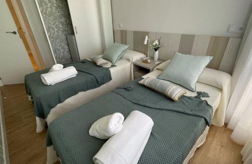 La Guardia Apartment | Guest Rated 10/10: Vivienda Vista Mayor with Family-Friendly Perks