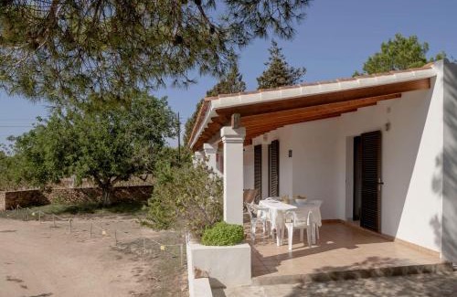 Sant Francesc Xavier Apartment | Oceanfront Retreat at Viviendas Ferrer - Formentera Escape