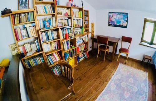 Roure House | Discover ViviMontagna Katherina: Rated 9.3/10 & Pet Friendly