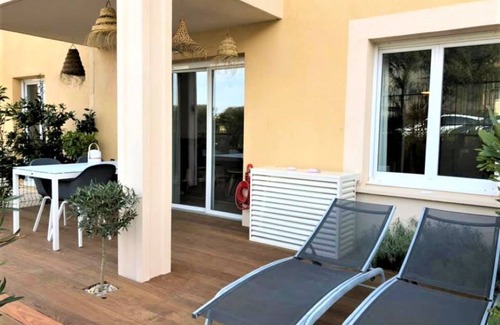 La Croix-Valmer Apartment | Experience Coastal Living in La Croix Valmer Apartment