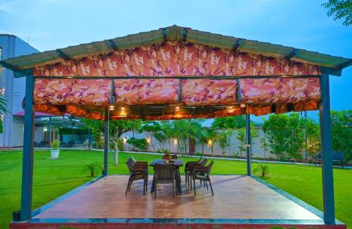 Sanganer Resort | Vizata Hotel And Resort