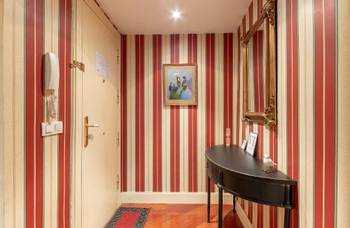 Getxo Apartment | Kid-Friendly Retreat Near Vizcaya Bridge & Beach