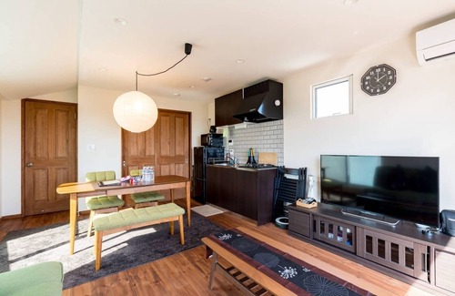 Kamakura Apartment | Ocean View VK301: Breakfast & Family-Friendly Stays