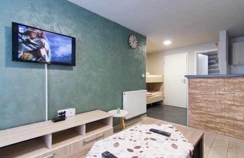 Babanovac Apartment | Explore Vlašić Apartmani Feliciano: Perfect for Families!