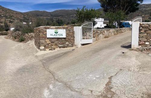 Milopotas House | Vlastos 1: A Family and Pet Friendly Getaway