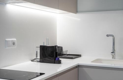 Montolivet Apartment | Discover VLC Host - Regne Cityscape: Family-Friendly Retreat
