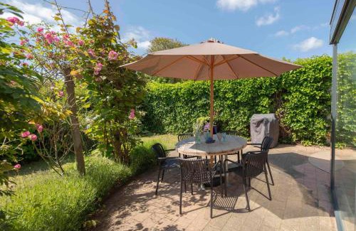 Ouddorp House | Oceanfront Vlier 9 - Klepperstee Ouddorp: Pet-Friendly Retreat