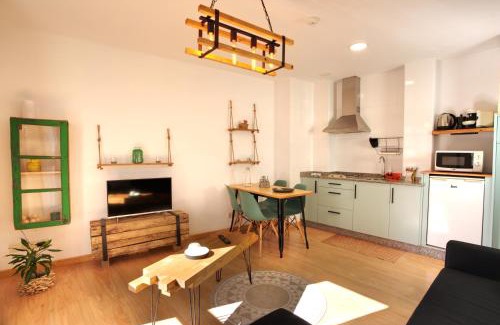 Santiago de Compostela Apartment | Top-Rated VM Apartamentos Turísticos for Family & Pets