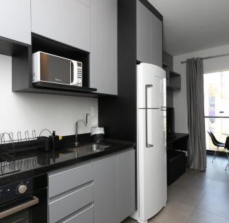 Pinheiros Apartment | Discover VN Capote Valente 712 in Heart of San Paolo