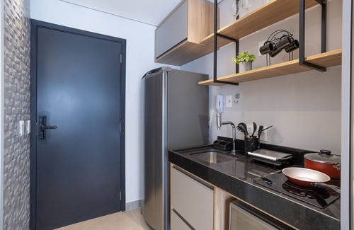 Pinheiros Apartment | Discover VN Oscar Freire: Family-Friendly with Pool Access