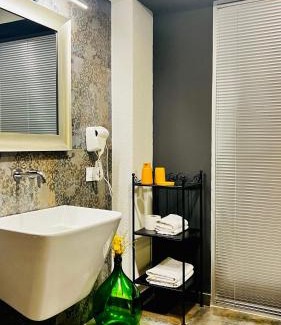 Stip Apartment | VNVP Apartment: Guest Rated 9.8, Family-Friendly Retreat