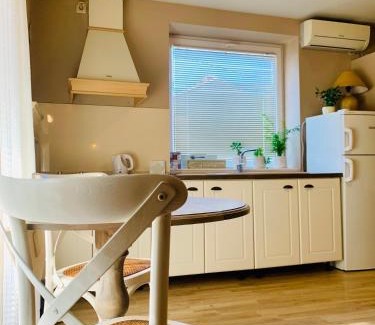 Stip Apartment | Pet-Friendly Stay at VNVP Black Amber - Rated 9.7/10