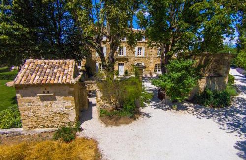 Colonzelle Apartment | Discover Family-Friendly Fun at Voûte Hotel