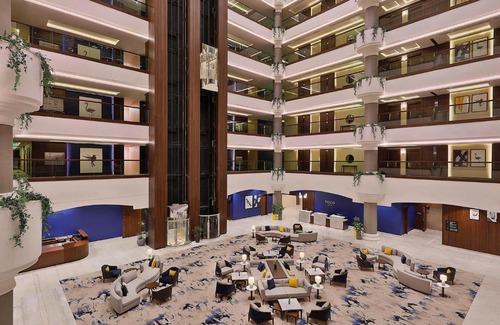 Al Khobar Hotel | Elegant voco Al Khobar: 5-Star Oceanfront Escape