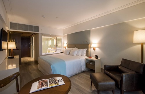Ponta Negra Hotel | Indulge at Vogal Beach Hotel & Spa - 5-Star Ocean Retreat